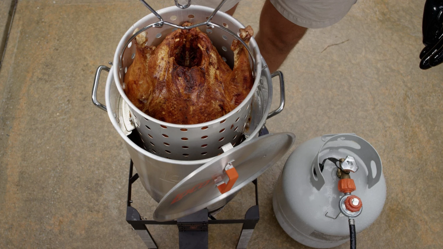 Hot Sale π LoCo COOKERS Turkey Fryers, Cookers, & Pots 30-Quart 20-lb. Cylinder Electronic Ignition Gas Turkey Fryer Turkey Fryer π 7 Hot Sale π LoCo COOKERS Turkey Fryers, Cookers, & Pots 30-Quart 20-lb. Cylinder Electronic Ignition Gas Turkey Fryer Turkey Fryer π - Image 7